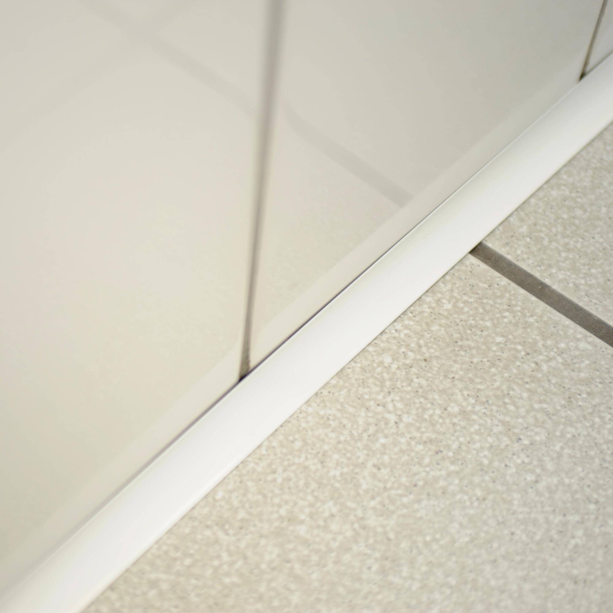 DURAL wall/floor connection profile T-COVE aluminium powder-coated white 12mm 250cm